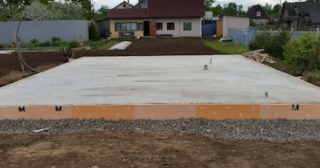 Фундамент монолитная плита под дом цена в Соликамске - от 4088 руб/м2